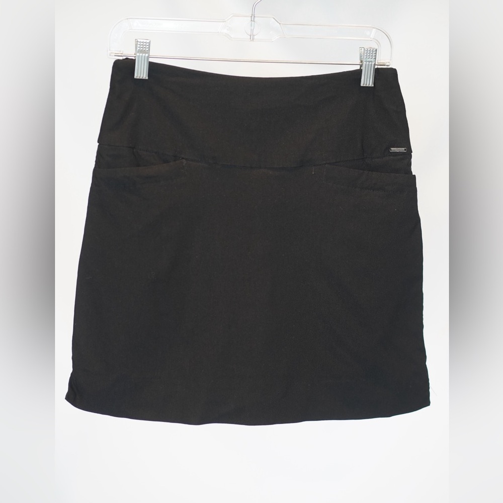 Women’s black skort